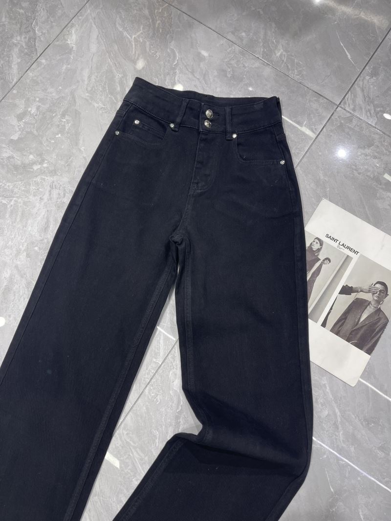 Chanel Jeans